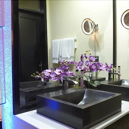 The Rhino Resort Hotel & Spa-2